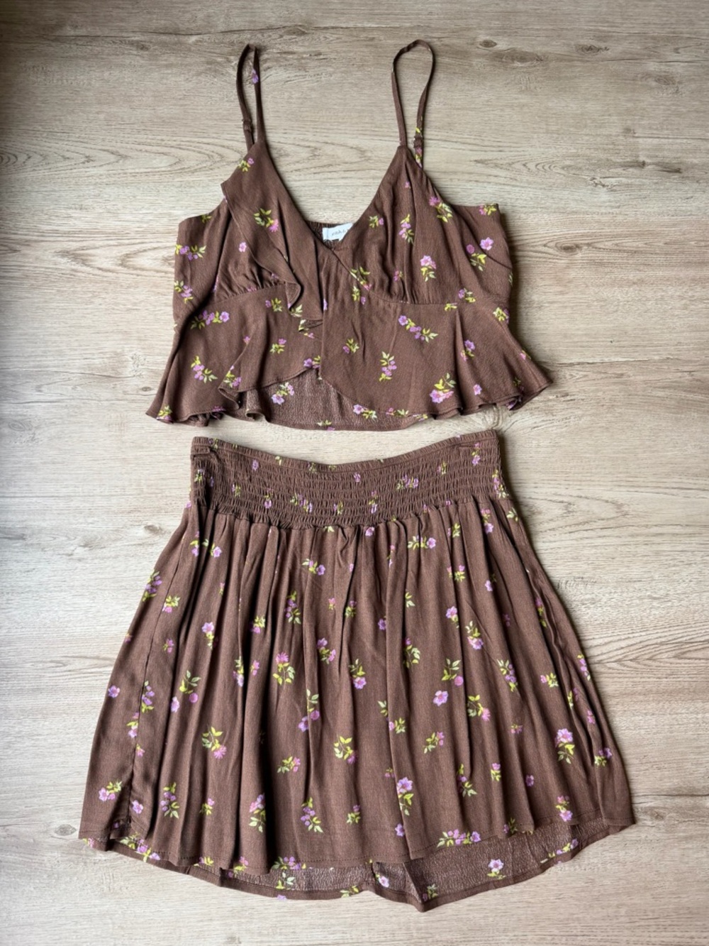 Stitch & Pine Brown Floral 2 Piece Set Smocked Skirt Tank Medium NWT